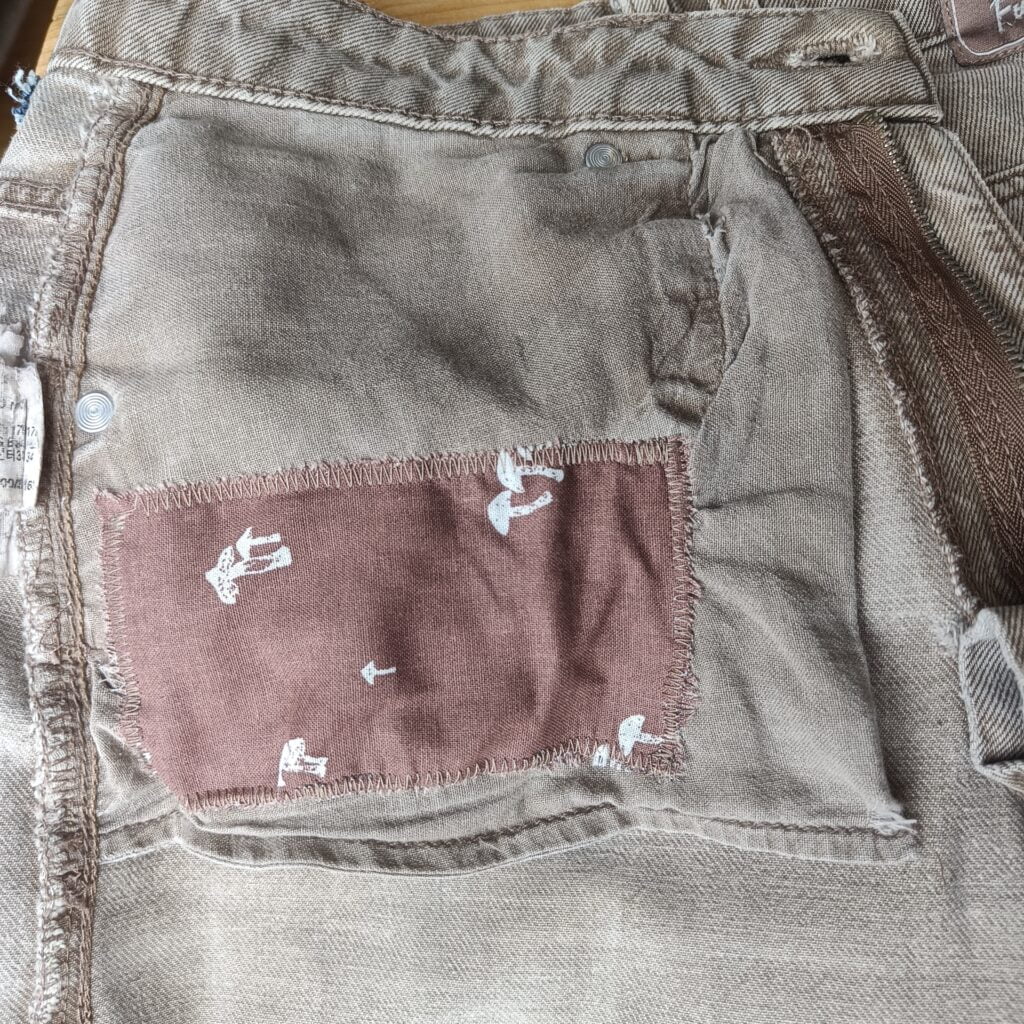 Lappet lommefoer i jeans